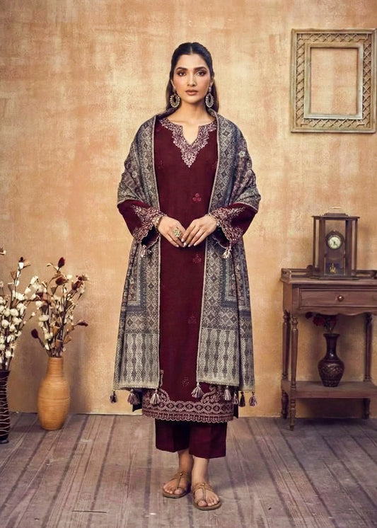 Mannat Embroiderd 3pc