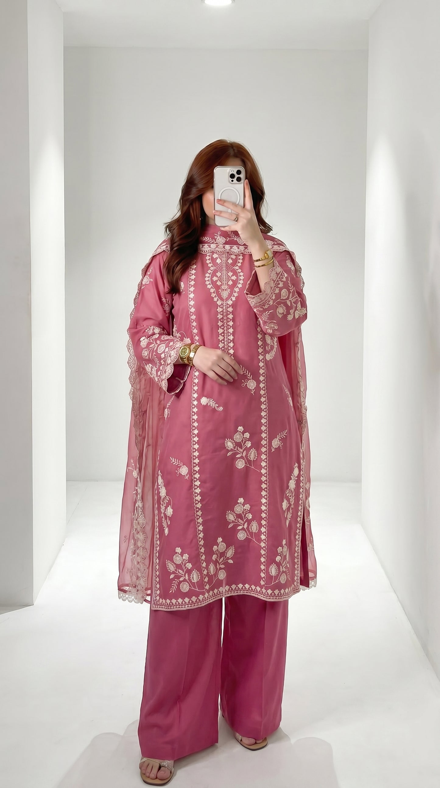 Vaneeza Embroidered - 3pc