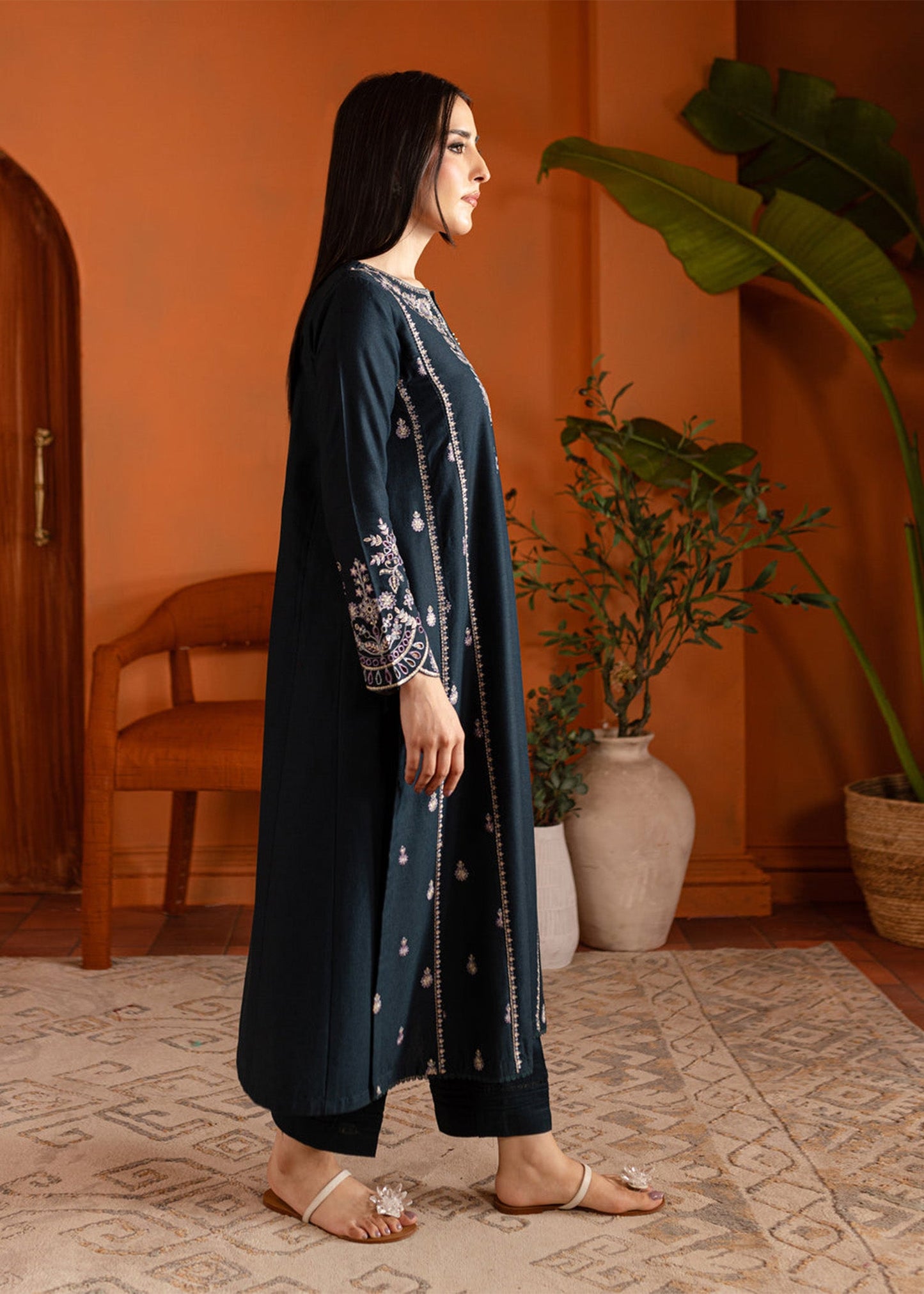 Warda Embroidered - 2 Pieces