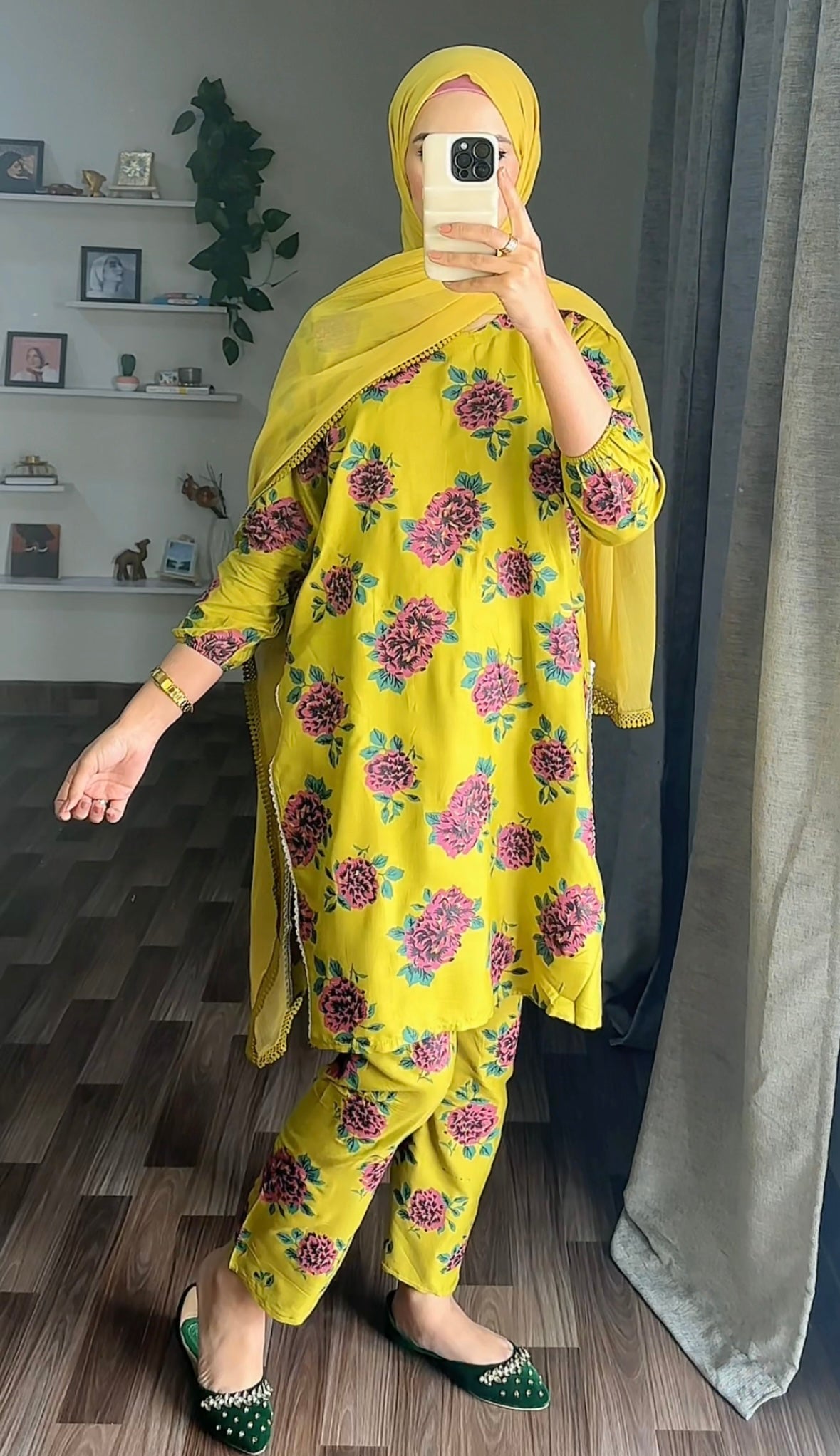 Gulaab printed