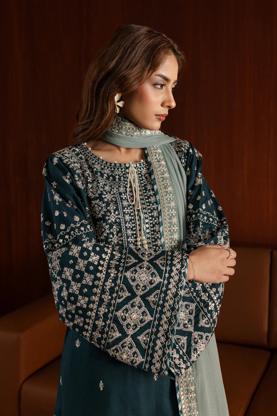 Arzu Embroided 3pcs