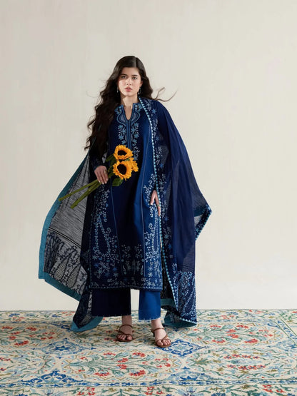 Pakeeza Embroidered - 3pc