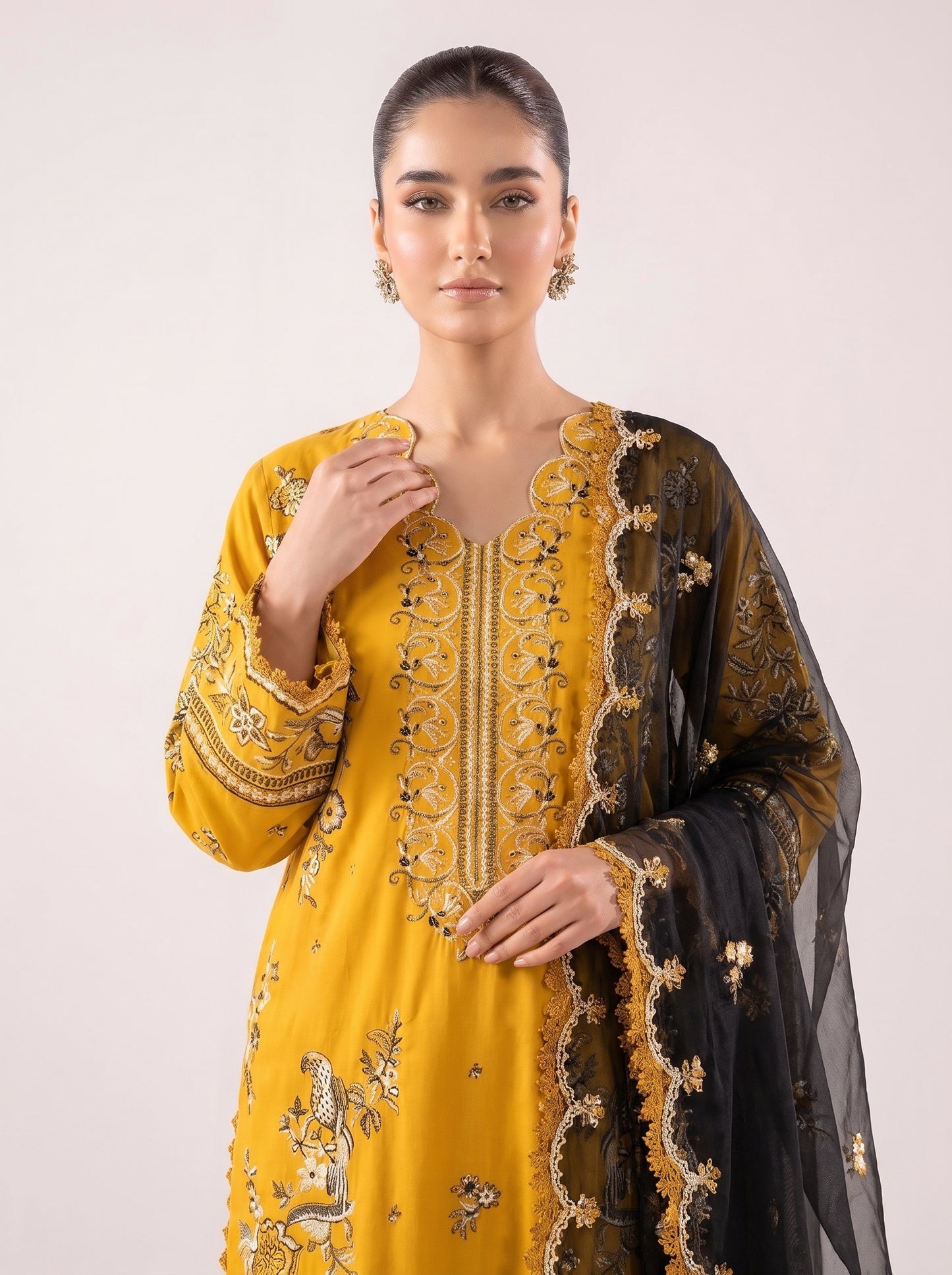 Gul naaz Embroidered - 3pc
