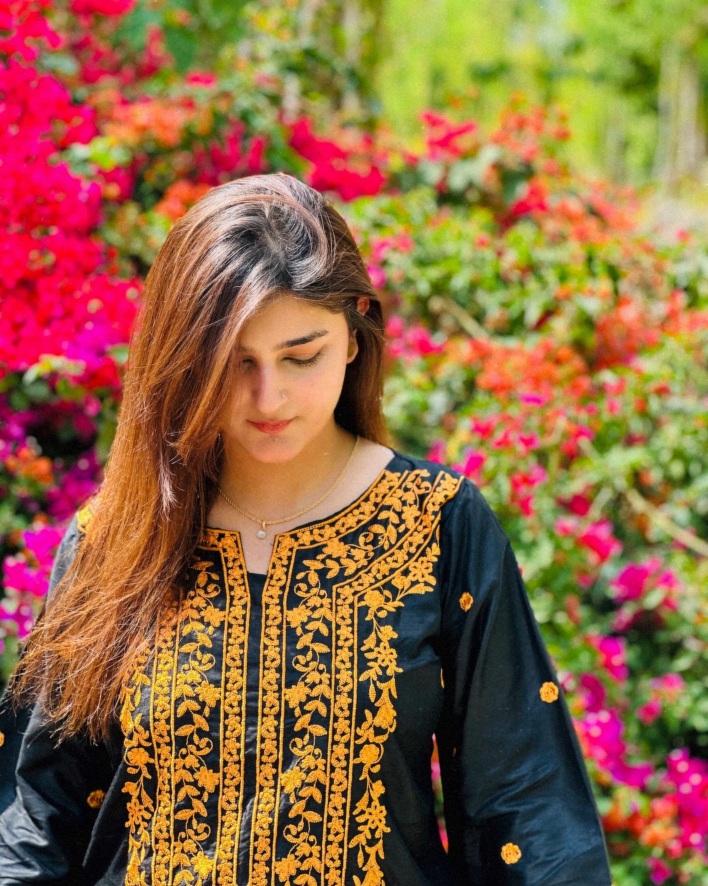 Zouq Embroided