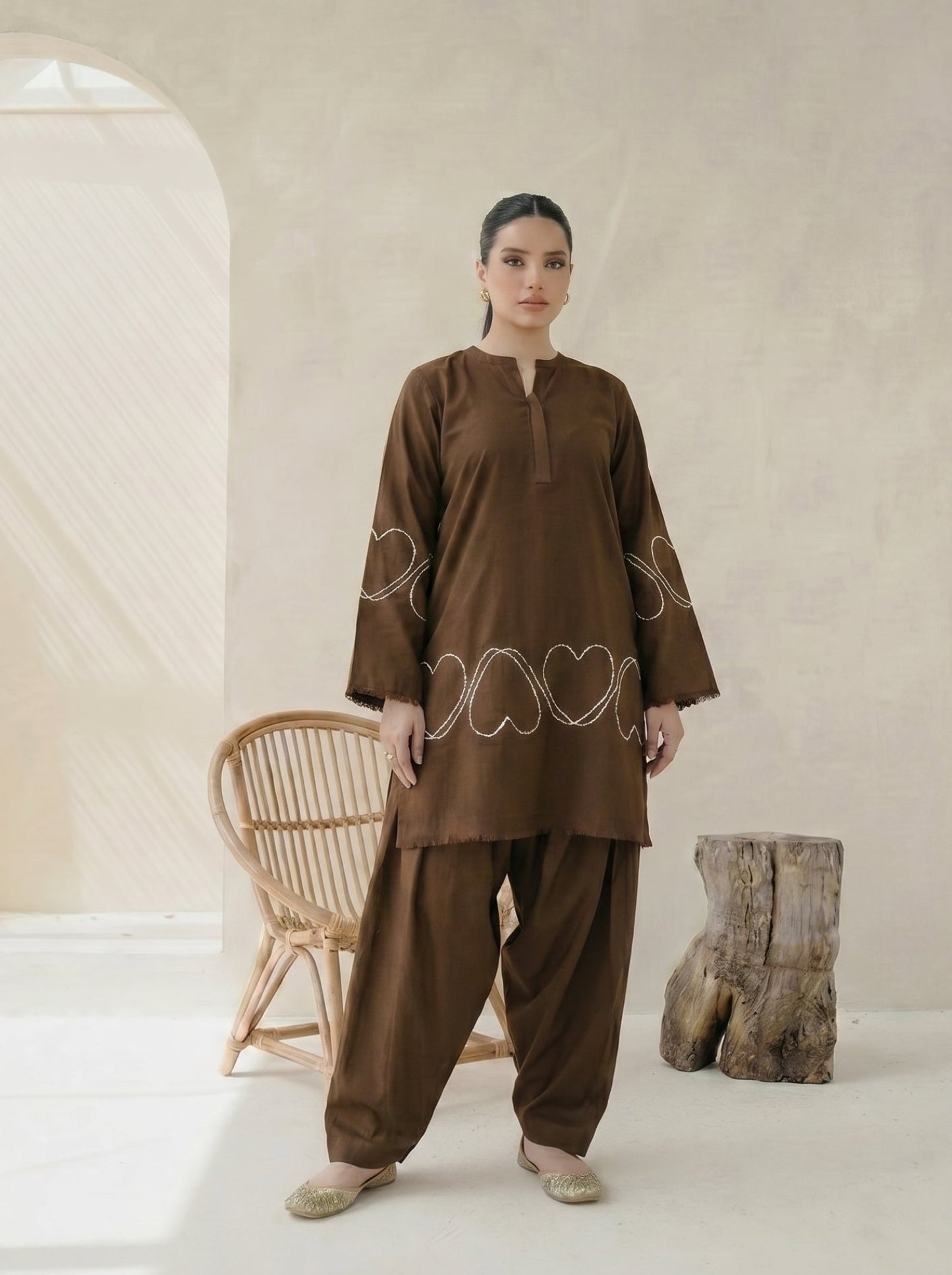 Aiza Embroidered - 2pc